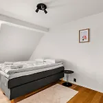 Spacious Gem In Old Town I New 2025 I 3 Bed 2 Bath