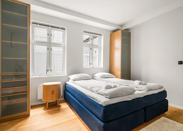 Apartament Spacious Gem In Old Town I New 2025 I 3 Bed 2 Bath Bergen